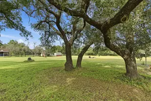 2009 Adams Ln S, Azle, TX 76020 - Photo 32
