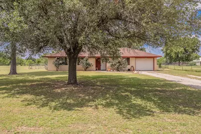 350 S Pearson Lane, Azle, TX 76020 - Photo 2