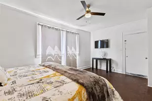 201 E 12th St, Dallas, TX 75203 - Photo 12