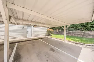 8404 Forest Ln, Dallas, TX 75243 - Photo 24