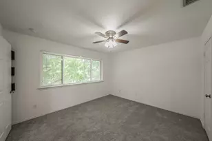 8404 Forest Ln, Dallas, TX 75243 - Photo 18