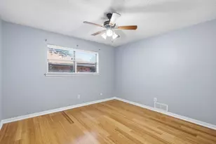 2202 Canyonwood Dr, Arlington, TX 76012 - Photo 20