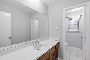 2202 Canyonwood Dr, Arlington, TX 76012 - Photo 22