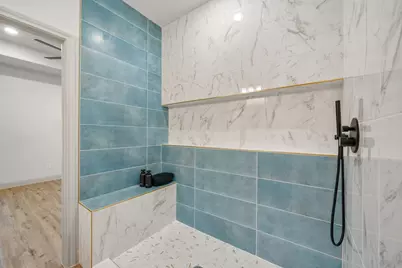 803 Arrowhead Court, Granbury, TX 76048 - Photo 22