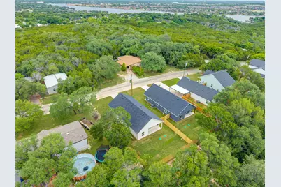 803 Arrowhead Court, Granbury, TX 76048 - Photo 34