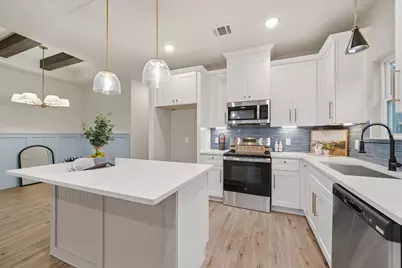 803 Arrowhead Court, Granbury, TX 76048 - Photo 12