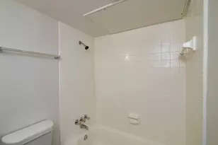 2816 Throckmorton St, Dallas, TX 75219 - Photo 16