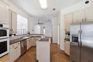 6320 Merritt Way Ct, Arlington, TX 76018 - Photo 16