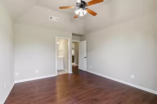 6900 Breezy Bluff Ct, Fort Worth, TX 76126 - Photo 20