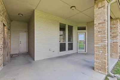 6900 Breezy Bluff Court, Fort Worth, TX 76126 - Photo 36
