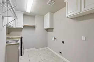 6900 Breezy Bluff Ct, Fort Worth, TX 76126 - Photo 18