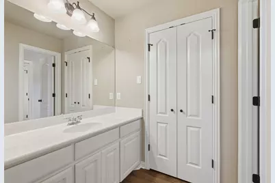 6900 Breezy Bluff Court, Fort Worth, TX 76126 - Photo 26