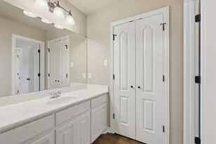 6900 Breezy Bluff Ct, Fort Worth, TX 76126 - Photo 26