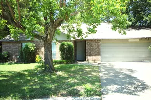 109 Australia Ct, Glenn Heights, TX 75154 - Photo 4