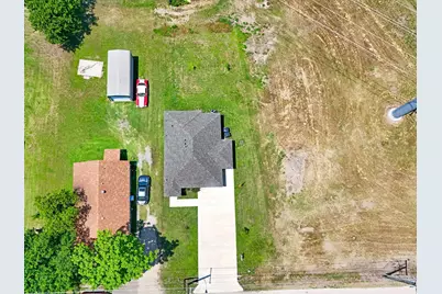308 Avenue A, Ennis, TX 75119 - Photo 30