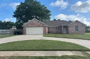 2615 Ennis Ave, Fort Worth, TX 76111 - Photo 1