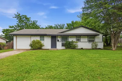 1724 Spring Lake Drive, Mesquite, TX 75149 - Photo 1