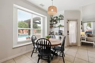 1101 Pennybaker Ln, McKinney, TX 75071 - Photo 12