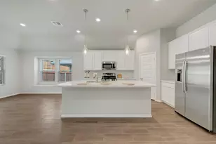 13121 Limestone St, Providence Village, TX 76227 - Photo 4