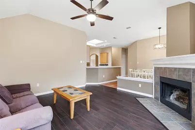 1232 Michael Avenue, Lewisville, TX 75077 - Photo 4