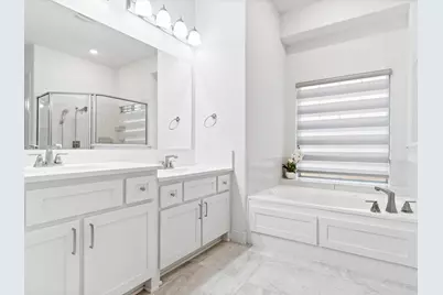12543 Mercer Parkway, Farmers Branch, TX 75234 - Photo 18