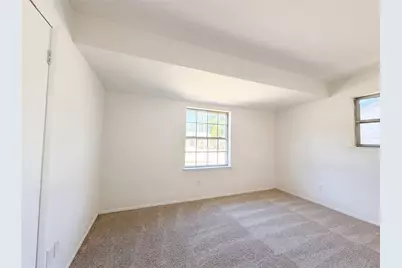 1500 Janann Avenue, Arlington, TX 76014 - Photo 14