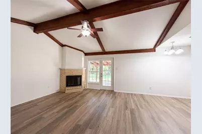 1500 Janann Avenue, Arlington, TX 76014 - Photo 4