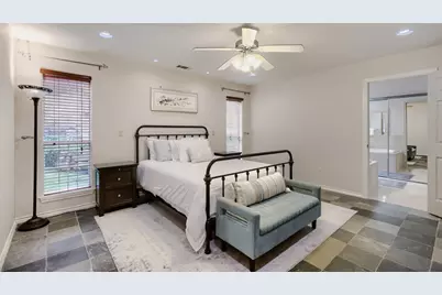 6033 Daven Oaks Drive, Dallas, TX 75248 - Photo 16