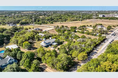 1922 W Pleasant Run Road, DeSoto, TX 75115 - Photo 4