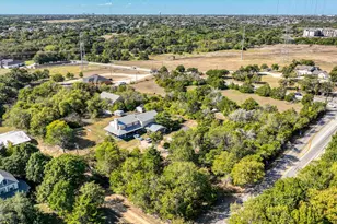 1922 W Pleasant Run Rd, DeSoto, TX 75115 - Photo 4