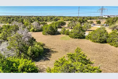 1922 W Pleasant Run Road, DeSoto, TX 75115 - Photo 6