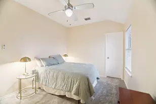 208 Wenrick Dr, Roanoke, TX 76262 - Photo 18