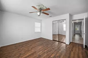 2018 S Center St, Arlington, TX 76010 - Photo 16