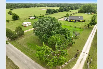 5729 County Road 402, Grandview, TX 76050 - Photo 30