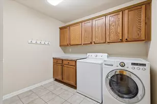 10413 Belvedere Dr, Denton, TX 76207 - Photo 20