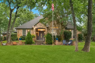 460 Canyon Oaks Dr, Argyle, TX 76226 - Photo 2