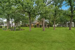 460 Canyon Oaks Dr, Argyle, TX 76226 - Photo 2