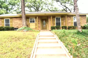 2911 Norwood Ln, Arlington, TX 76013 - Photo 4