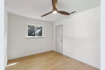 10357 Baronne Circle, Dallas, TX 75218 - Photo 22