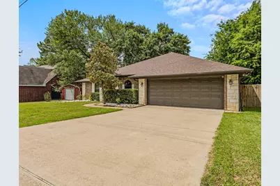 129 Donna Drive, Gun Barrel City, TX 75156 - Photo 2