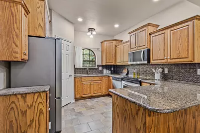 129 Donna Drive, Gun Barrel City, TX 75156 - Photo 10