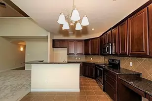 3739 Venice Dr, Irving, TX 75038 - Photo 8