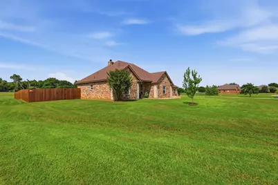 2425 Pecan Springs Road, Cleburne, TX 76031 - Photo 2