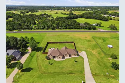 2425 Pecan Springs Road, Cleburne, TX 76031 - Photo 36
