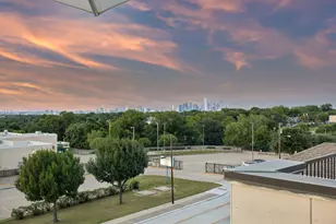 1925 Woodland Heights Pl, Dallas, TX 75208 - Photo 38