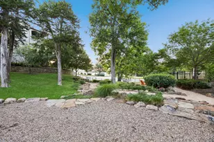 1925 Woodland Heights Pl, Dallas, TX 75208 - Photo 36