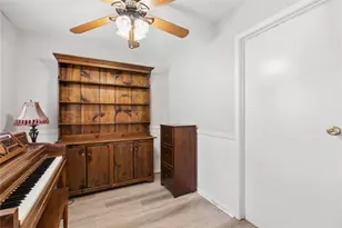 1213 Pin Oak Dr, Denton, TX 76209 - Photo 14
