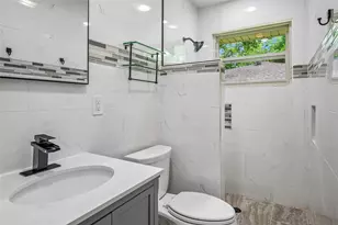 13430 Challaburton Dr, Farmers Branch, TX 75234 - Photo 32