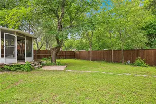 13430 Challaburton Dr, Farmers Branch, TX 75234 - Photo 38