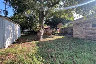 1209 Irwin Dr, Hurst, TX 76053 - Photo 18